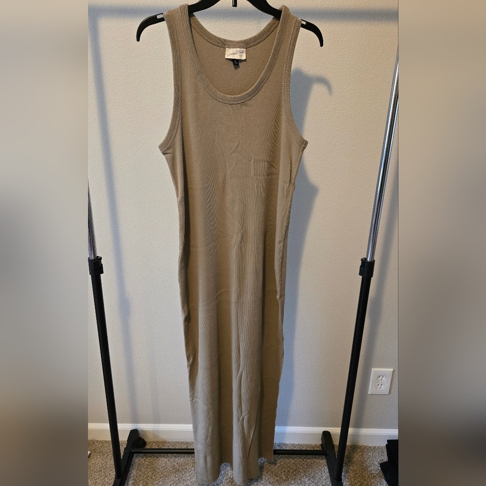 Universal Thread Ribbed Tan Dress